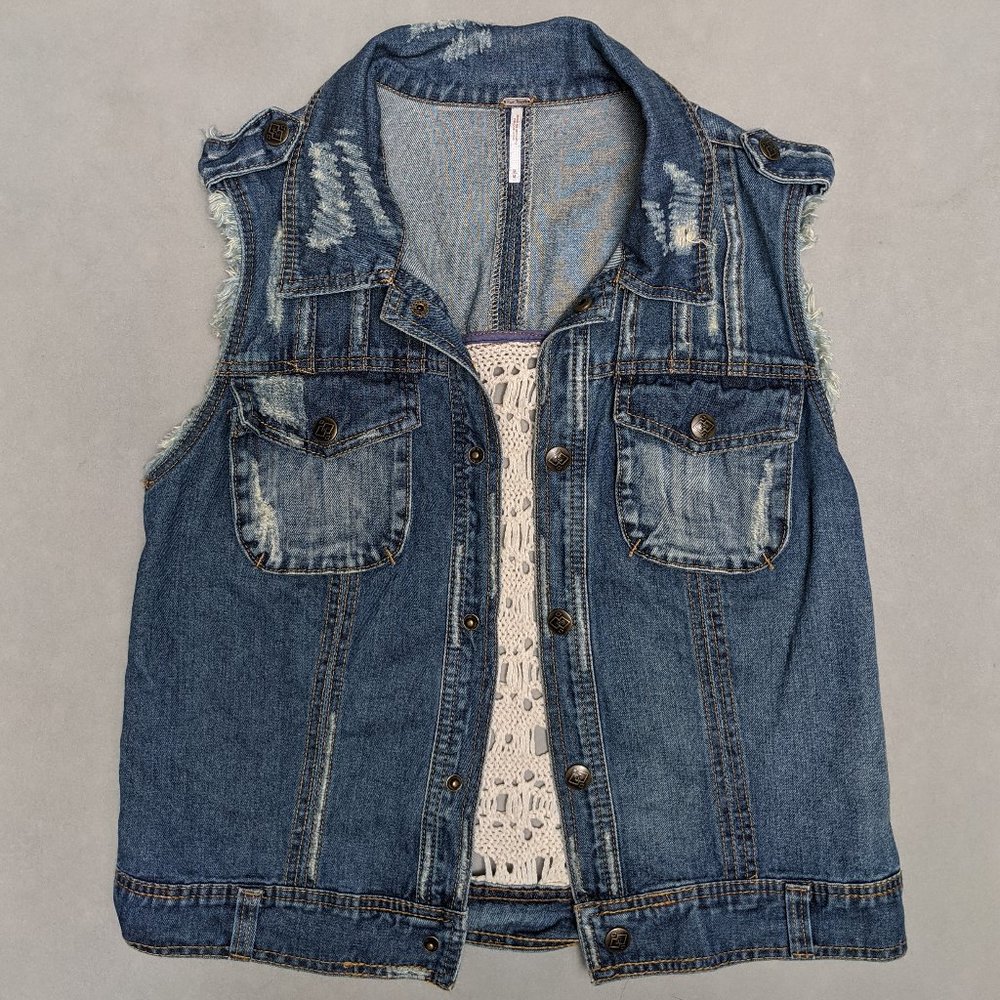 Free People Boho Denim & Crochet Vest SZ M - Picture 4 of 5